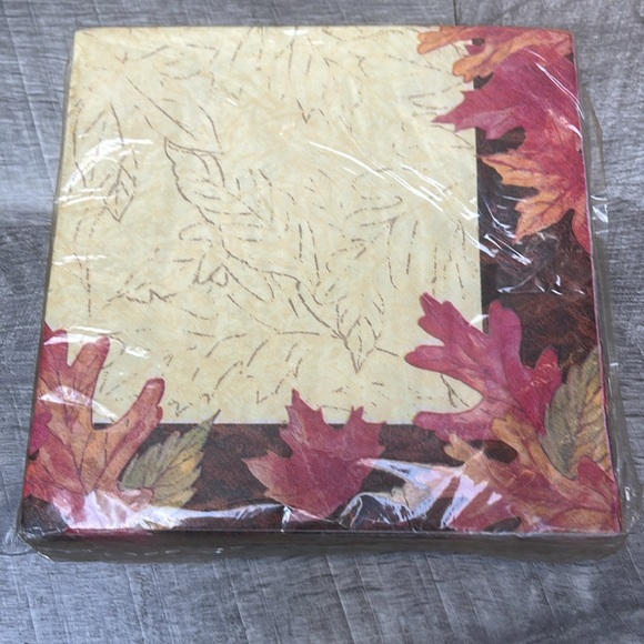 NWT Thanksgiving Paper Goods Bundle - Picture 8 of 16